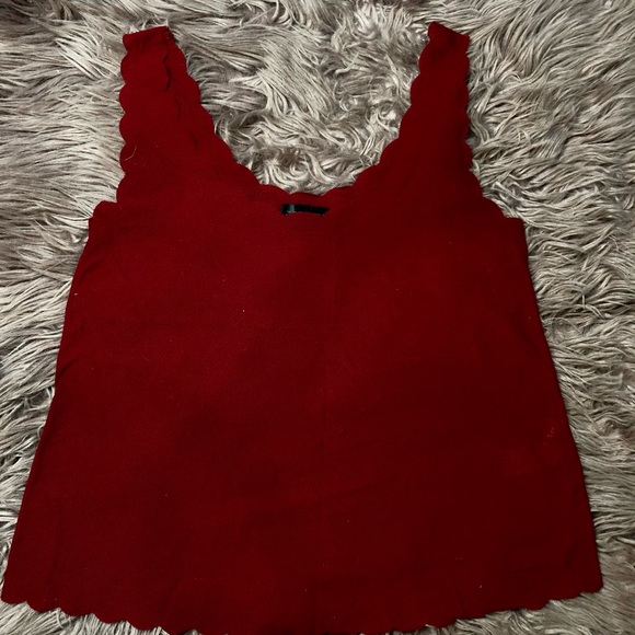 Peplum Top! 🌹 - Picture 2 of 5